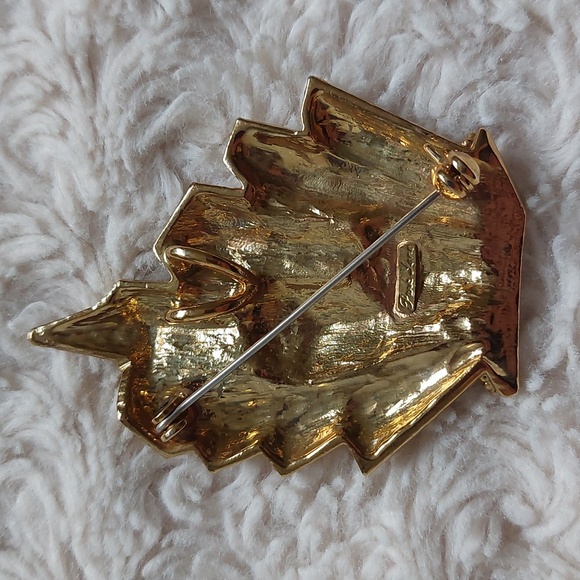 Park Lane Brooch and Pendant - Picture 2 of 7